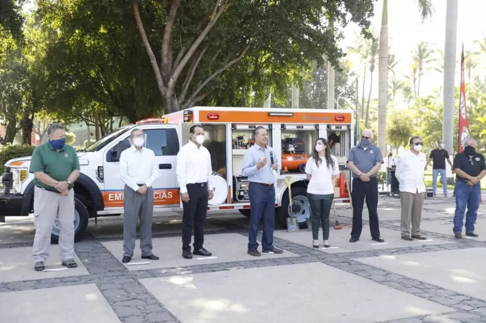 TransCanada dona camión de bomberos a Protección Civil Sinaloa
