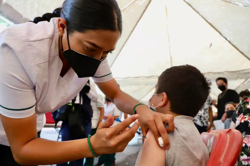 Continúa en Sinaloa la vacunación de primera dosis a menores de 5 a 11 años