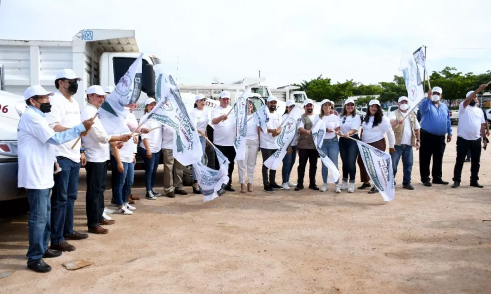 ¡Todos a limpiar la casa, para no darle entrada al mosco del dengue!. Fotos Ayuntamiento de Culiacán