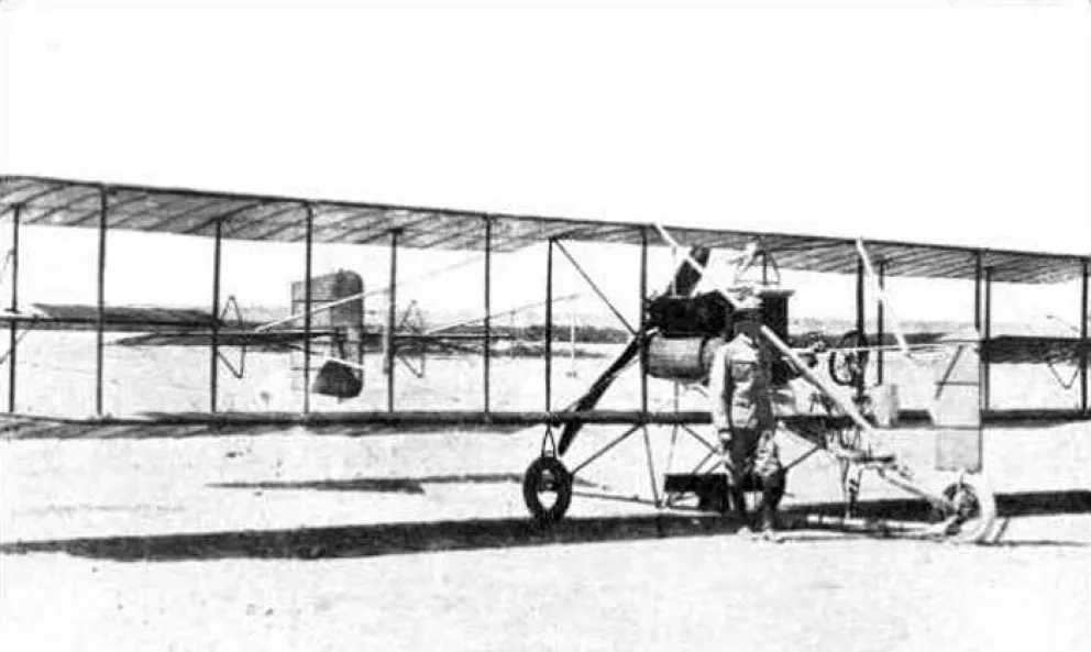 El avión del primer combate aeronaval del mundo en Sinaloa