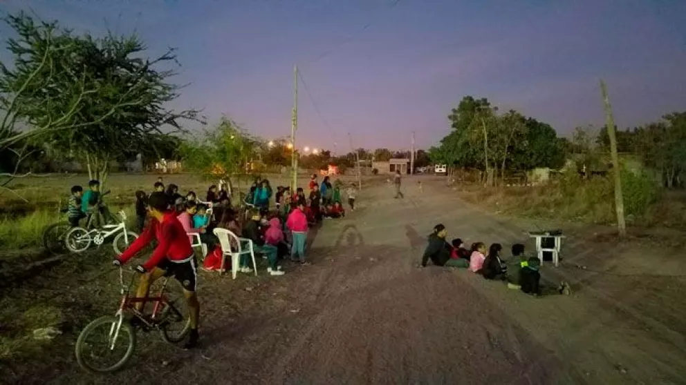 Convertirán espacio baldío en parque de Villa Juárez