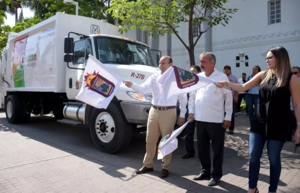 Incluyen 3 nuevos camiones recolectores de basura en Culiacán