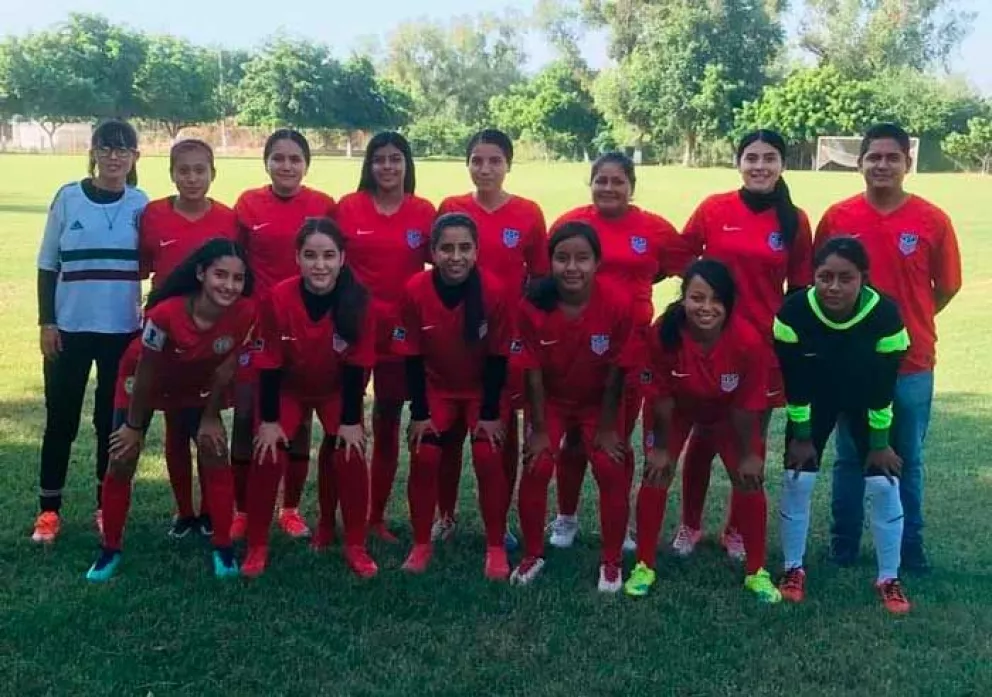 Jovencitas de Villa Juárez campeonas en Torneo de barrios de Costa Rica