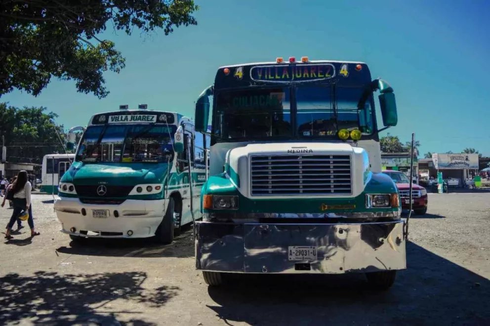 La central camionera de Villa Juárez es un destino de reencuentros