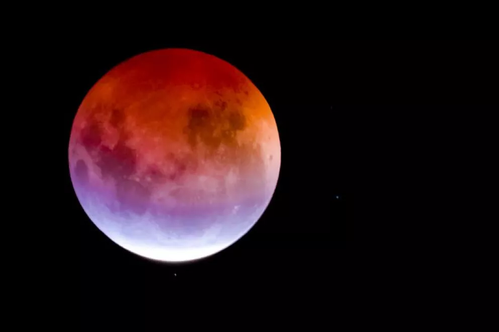 Prepárate para el Eclipse Lunar más largo del siglo