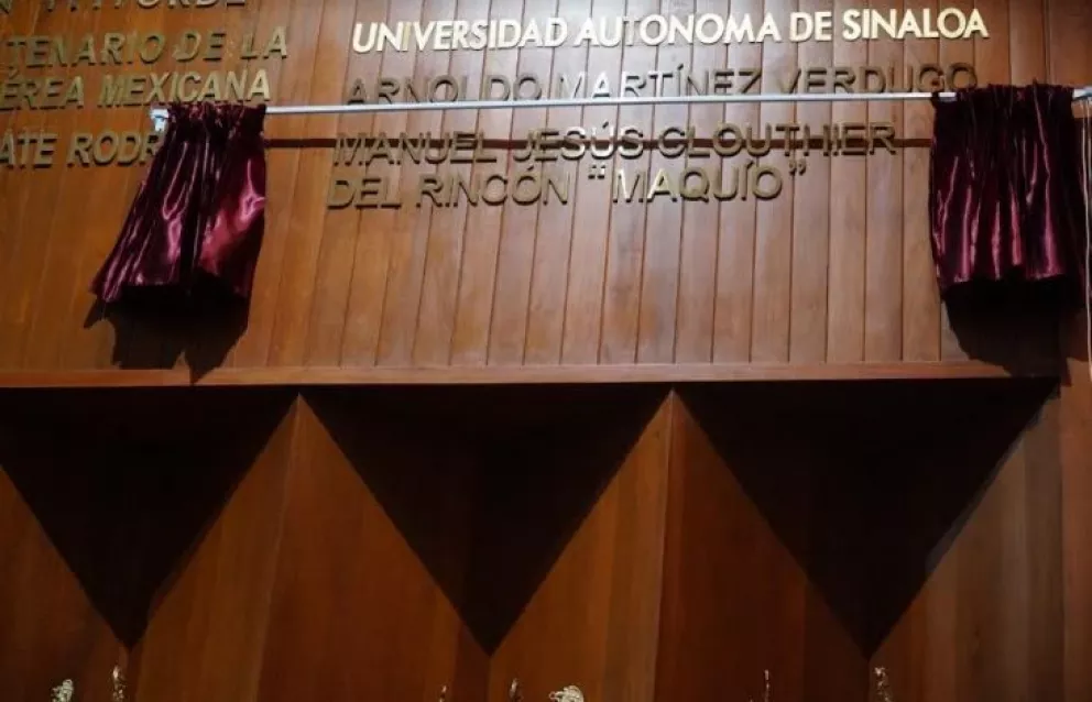 Inscriben nombre del Maquío con letras de oro en Congreso de Sinaloa