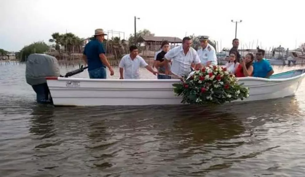 Celebran 77 Aniversario de la Marina en Las Puentes Villa Juárez