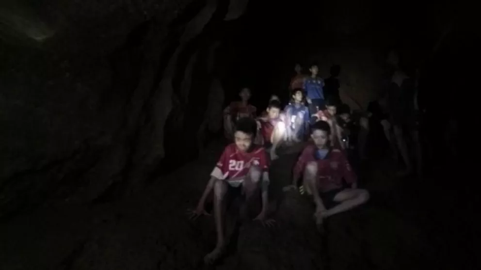 Esperanza para niños atrapados en una cueva de Tailandia