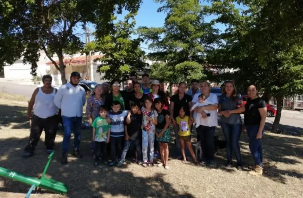(Video) Vecinos y autoridades limpian el parque San Isidro en Culiacán