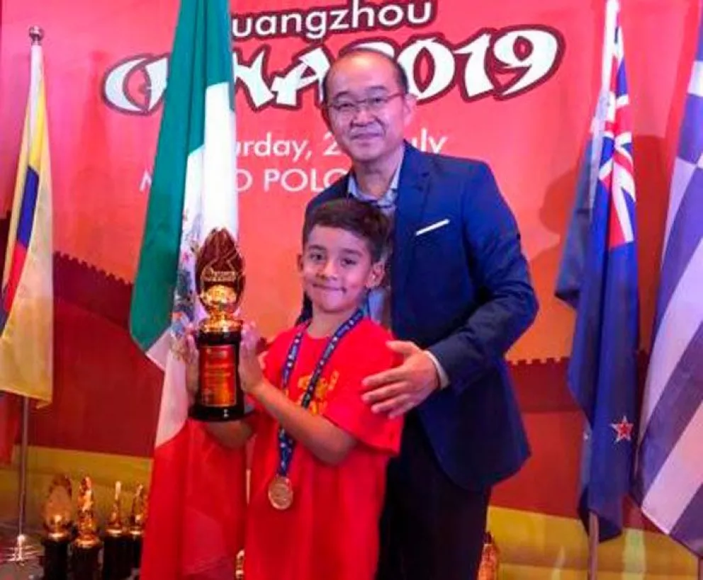 Con 8 años, Sergio Luna es el niño mexicano líder en cálculo mental