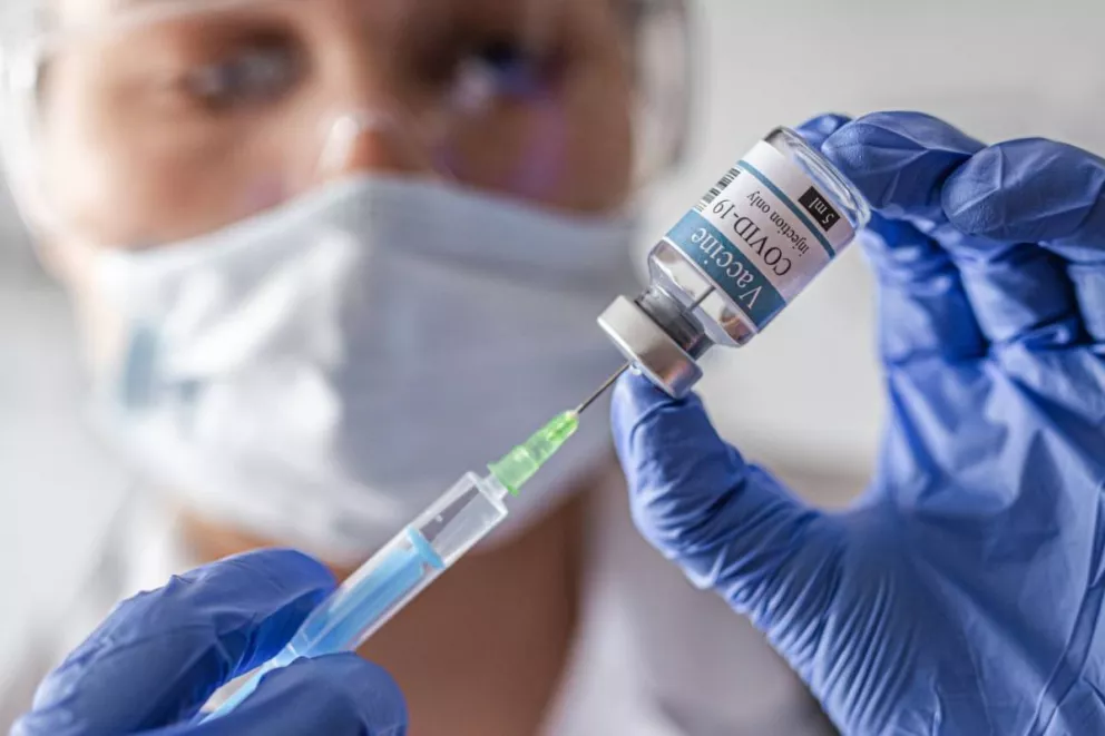 Hasta 2023 se extiende el calendario mundial de vacunación contra Covid-19