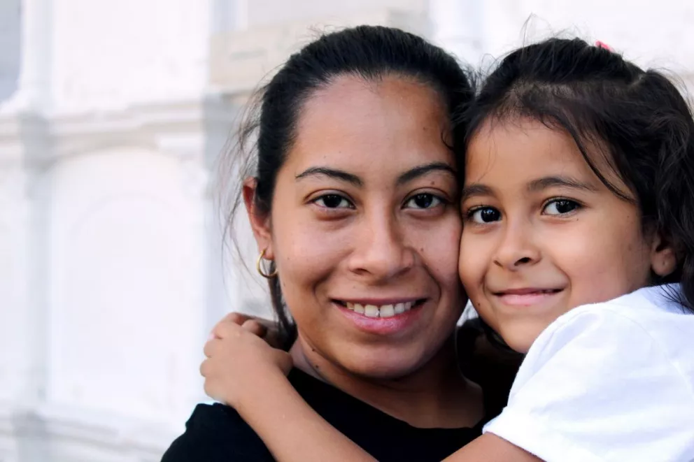 Gobierno de Mazatlán ya tiene abierta la convocatoria para el apoyo económico para madres solteras 2023. Foto ilustrativa. Jhon David 