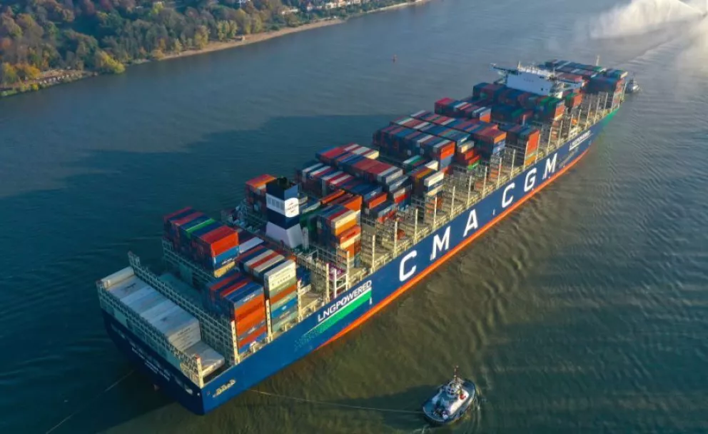 El barco de contenedores más grande del mundo