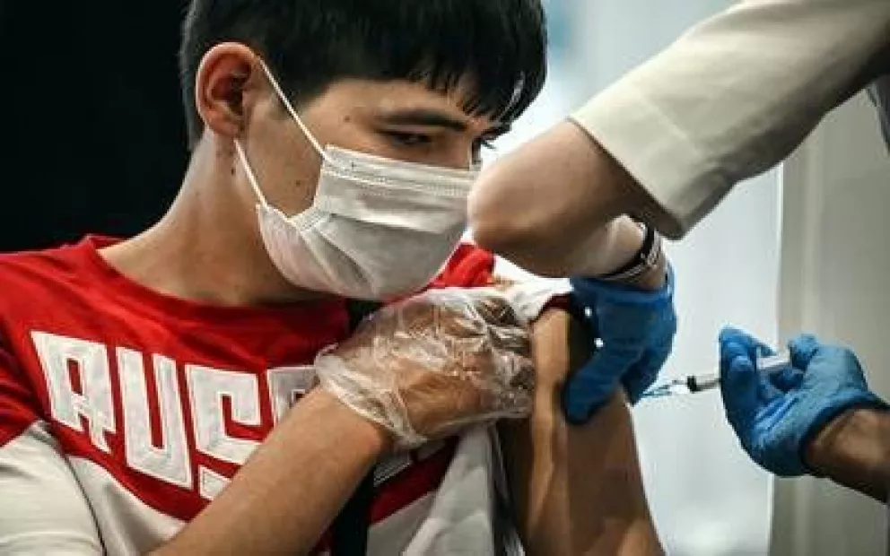 Hoy inicia la vacunación para jóvenes de 15 a 17 años en Sinaloa