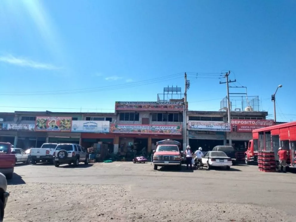El mercado de Abastos, es el centro de distribución de alimento de Culiacán