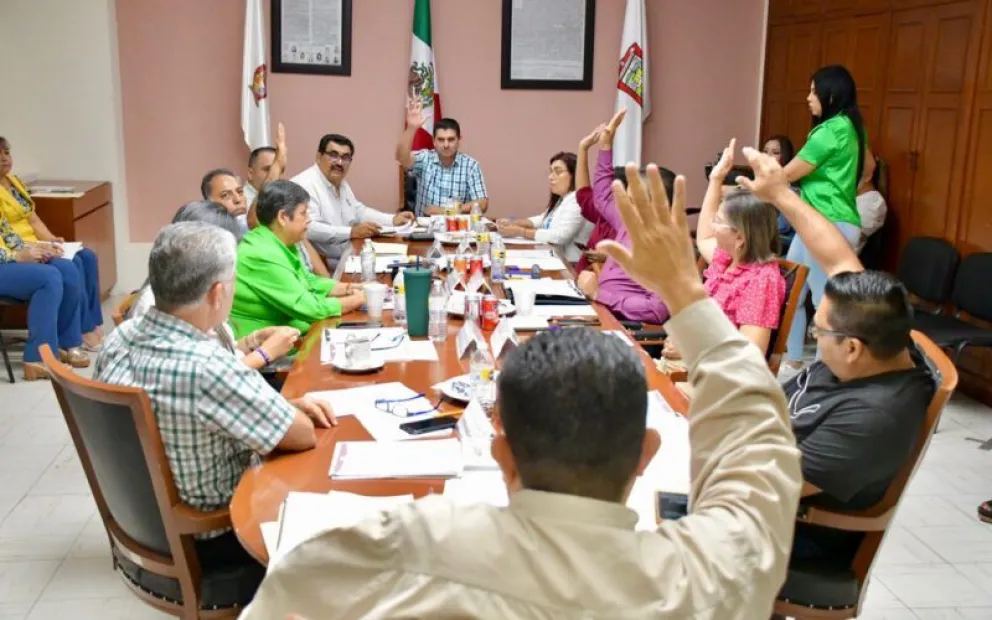 Aprueban en sesión de Cabildo de Salvador Alvarado, pagar pensión retroactiva a viudas de policías . Foto: Cortesía