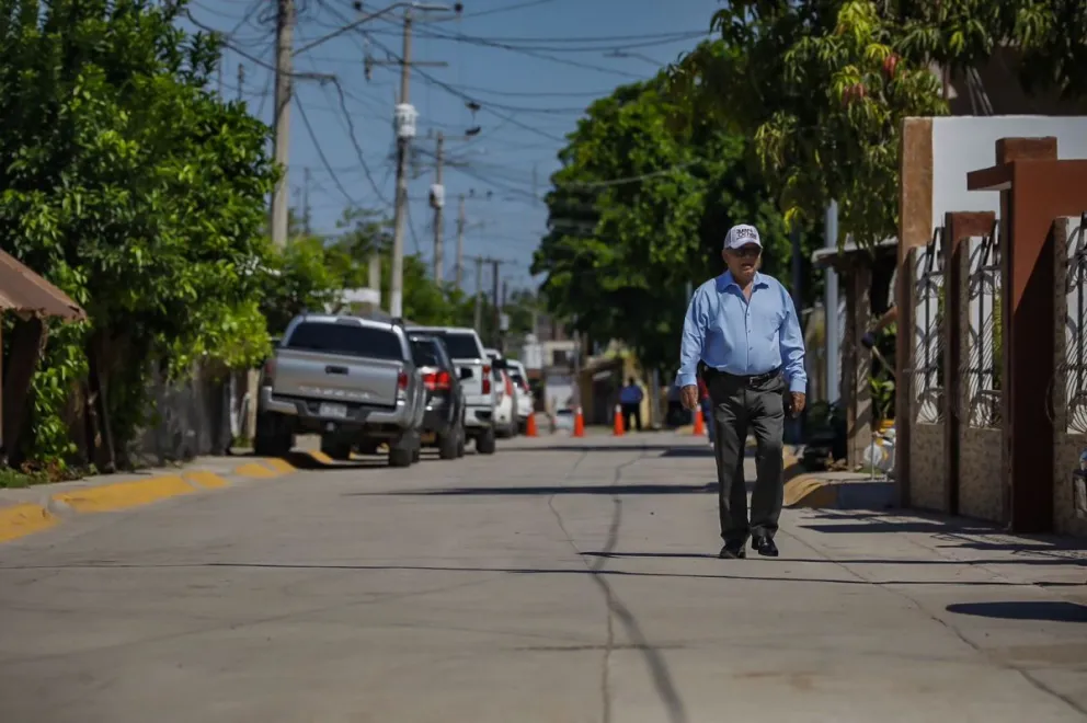 Gobierno de Sinaloa inaugura nuevas calles pavimentadas en Costa Rica y El Salado