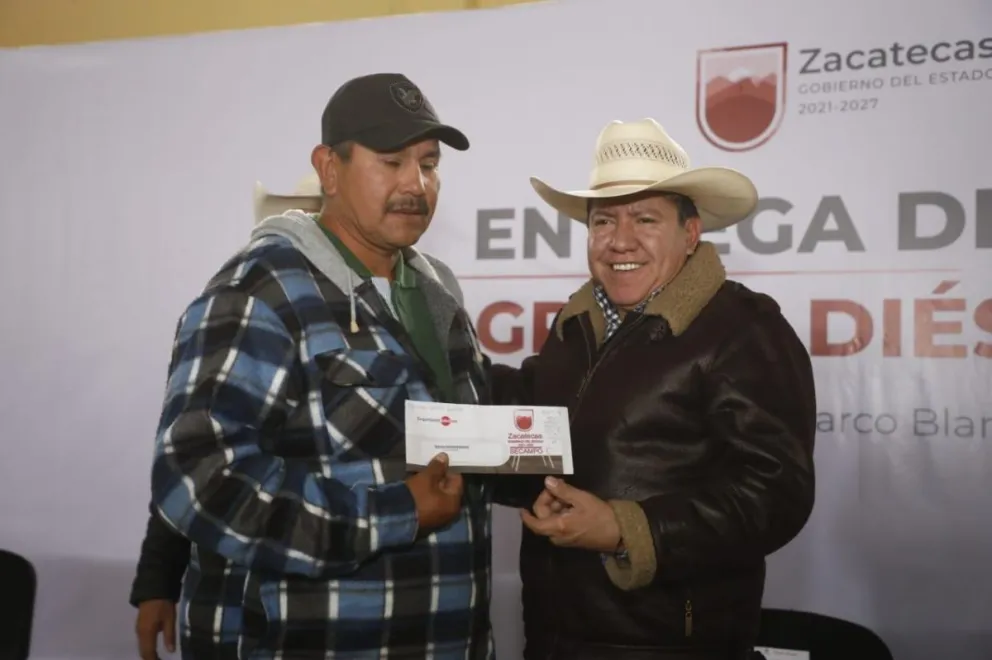 Apoyan a los agricultores con diesel para el próximo ciclo agrícola en Zacatecas. Foto: Cortesía