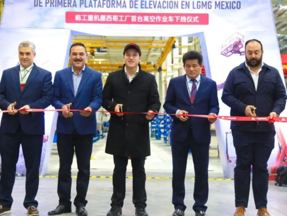 Inauguran la primera planta de LGMG (Lingong Machinery Group) en Marín, Nuevo León. Foto: Cortesía