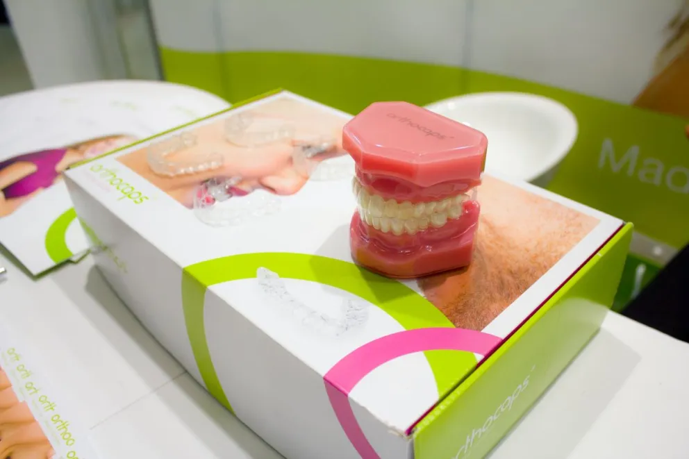 Así puedes obtener prótesis dentales gratuitas con el programa de SEDESA.