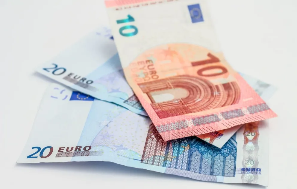 Precio del euro en los bancos de México. Foto: Pixabay