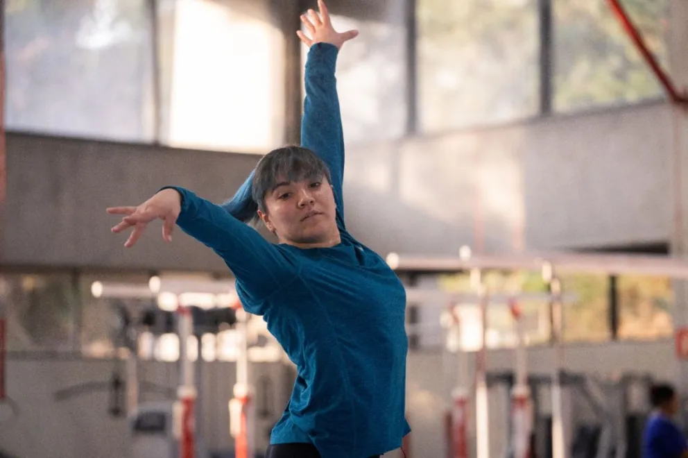 Alexa Moreno, gimnasta olímpica, durante un entrenamiento en el CNAR. CONADE 3.