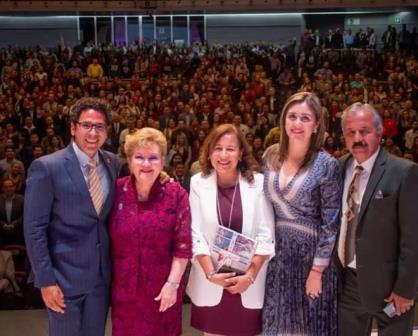 Rinde la Dra. Sylvia Paz Díaz Camacho Segundo informe de actividades en la UAdeO
