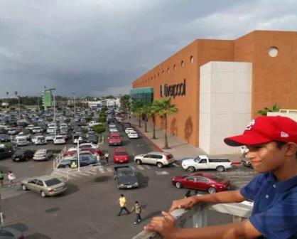 Ahora sí, ordena Quirino el cierre de Centros Comerciales de Sinaloa