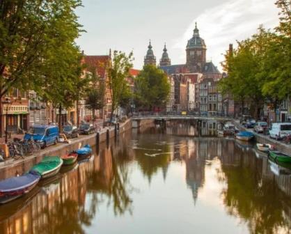 Cómo pasar desapercibido en Ámsterdam y ahorrar dinero